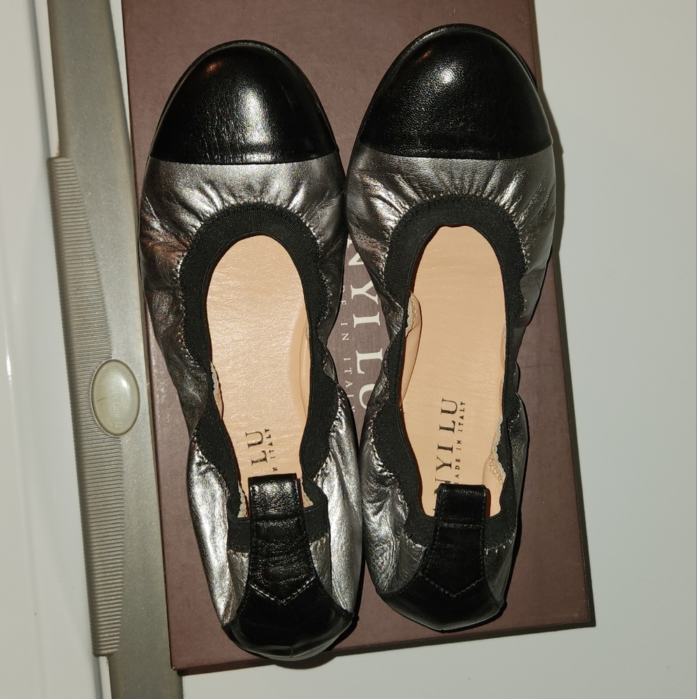 Anyi Lu Flats 39.5